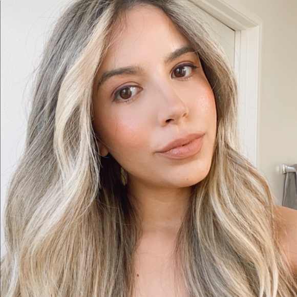 Meet your Posher, Ali - Picture 10 of 12